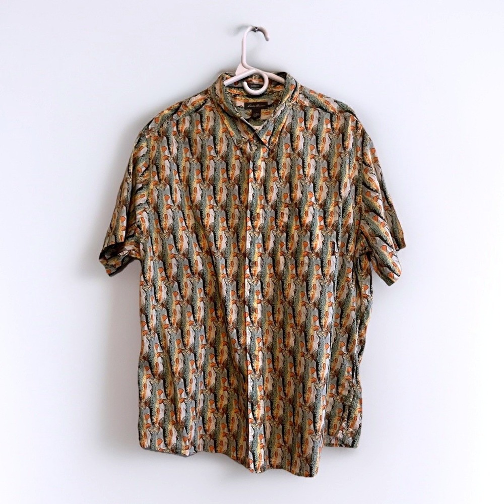 Eddie Bauer Shirt Mens XL Multicolor Trout Fish Print Short Sleeve Button Up